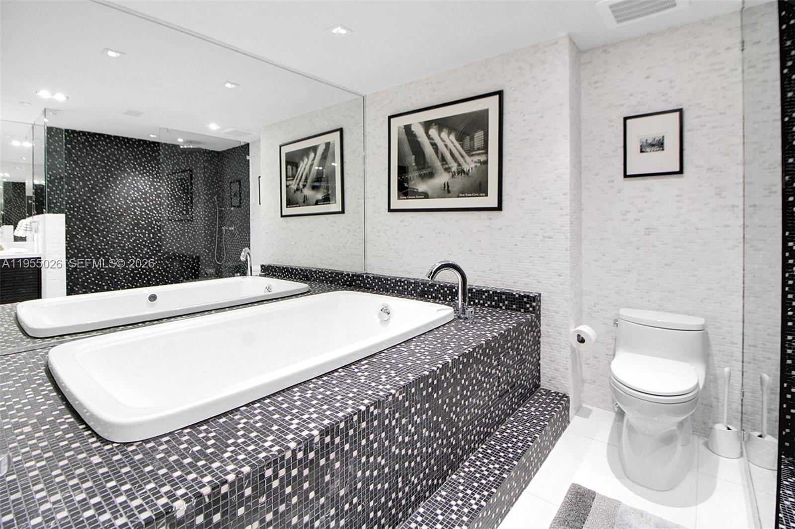 1331 Brickell Bay Dr # 4201