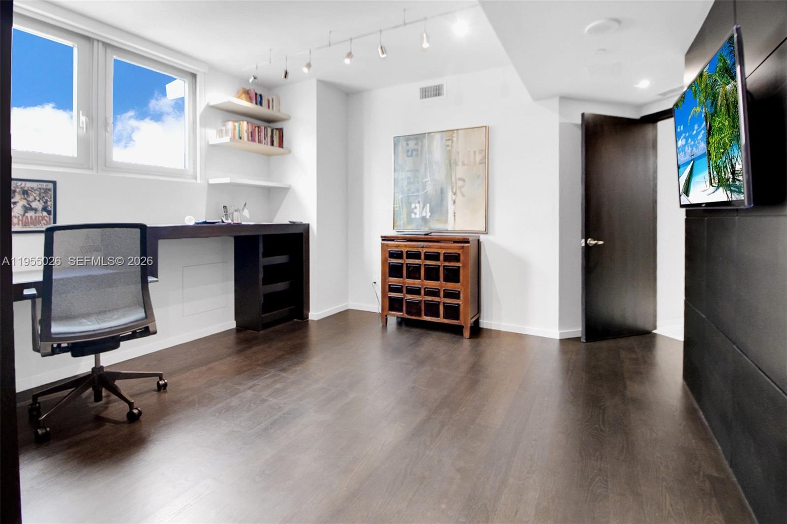 1331 Brickell Bay Dr # 4201