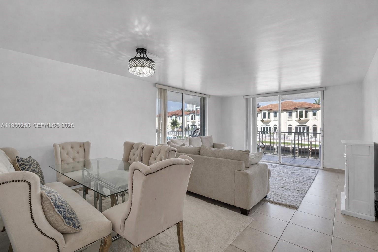 4000 NE 170th St # 200