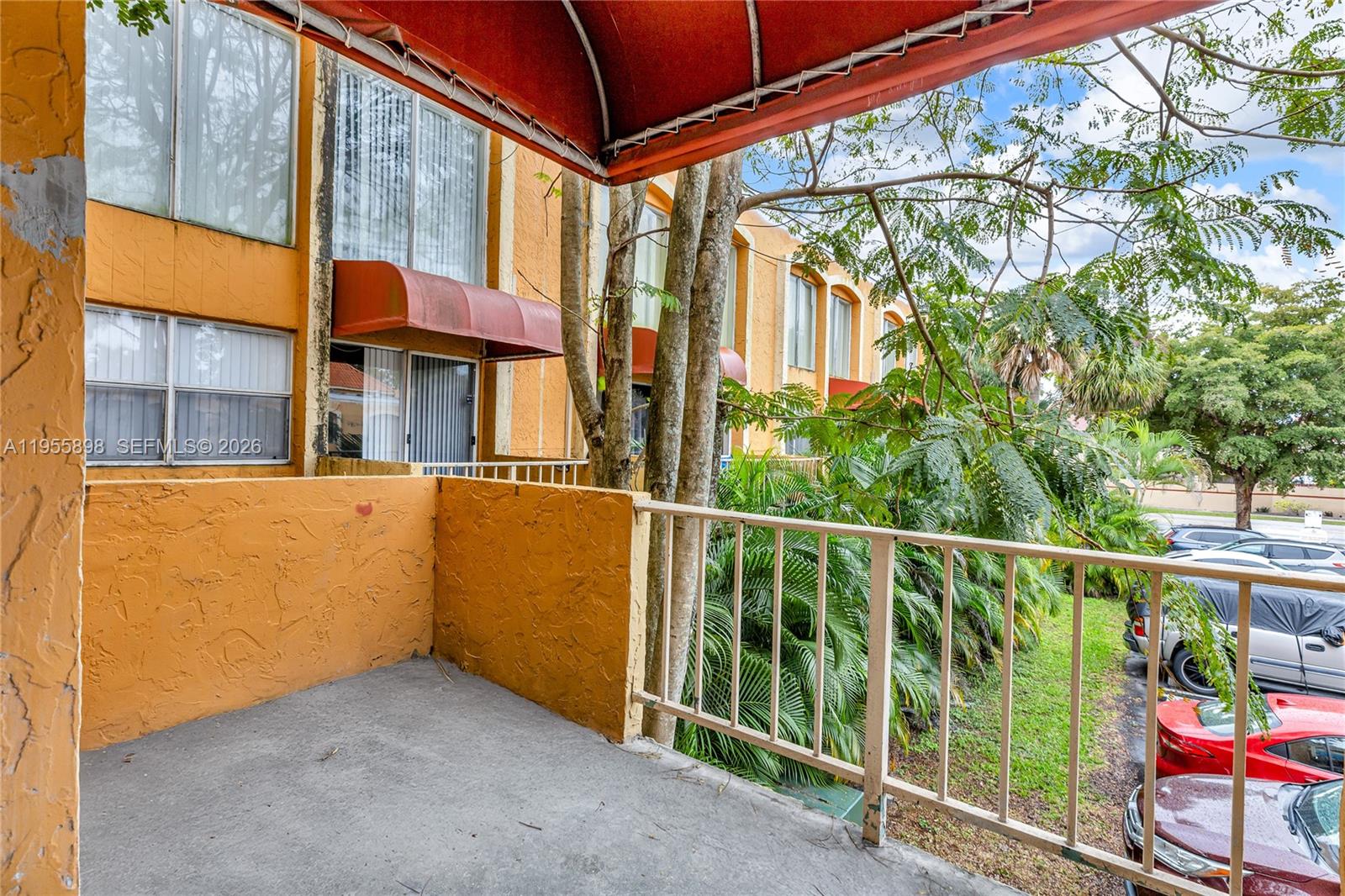 17901 NW 68th Ave # T206