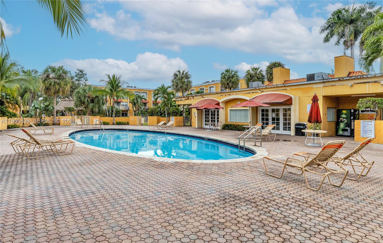 17901 NW 68th Ave # T206