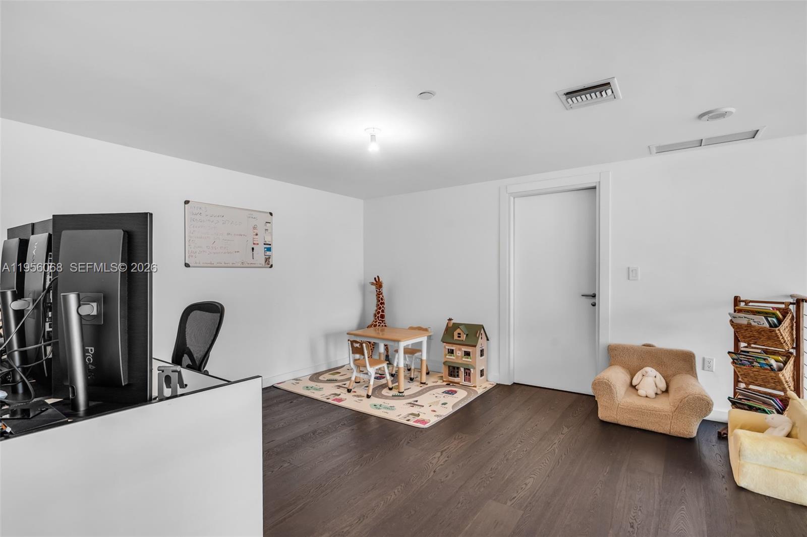 200 Biscayne Boulevard Way # 506