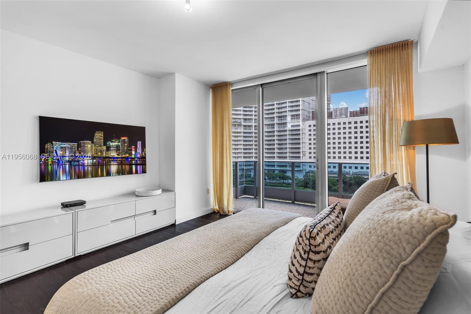 200 Biscayne Boulevard Way # 506