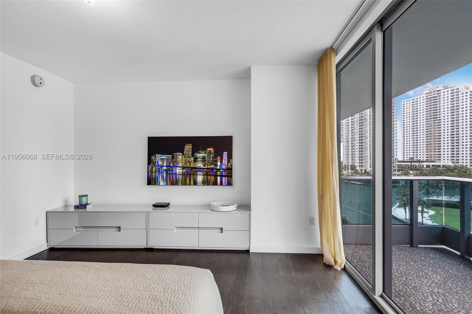 200 Biscayne Boulevard Way # 506