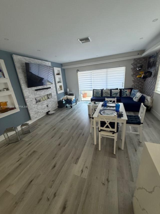 1700 Pierce St # 204