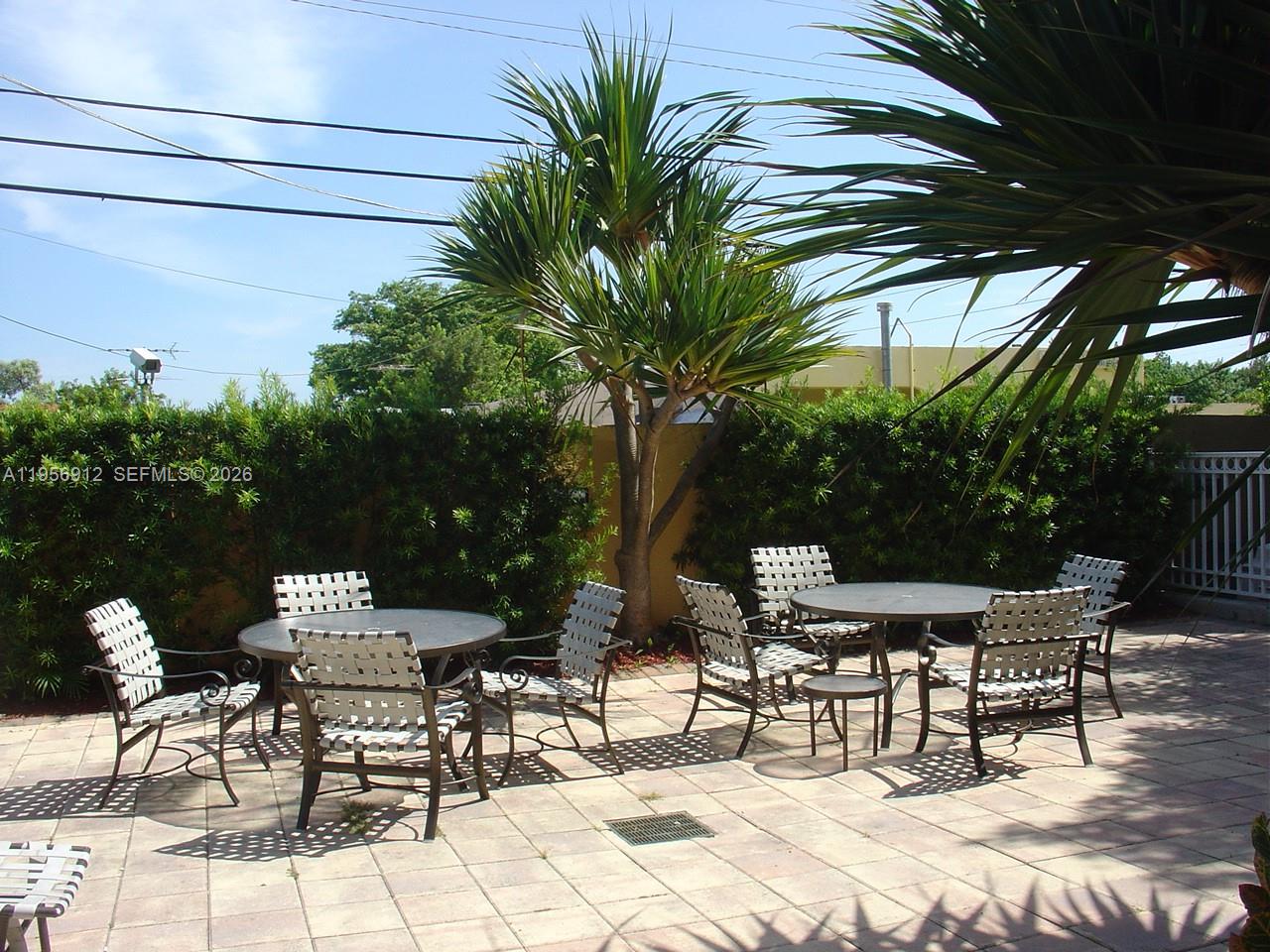 2665 SW 37th Ave # 401