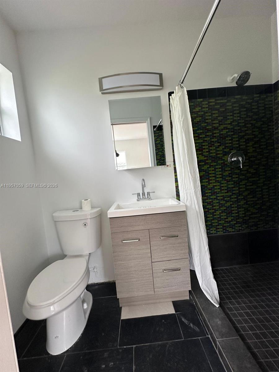 1289 Marseille Dr # 50