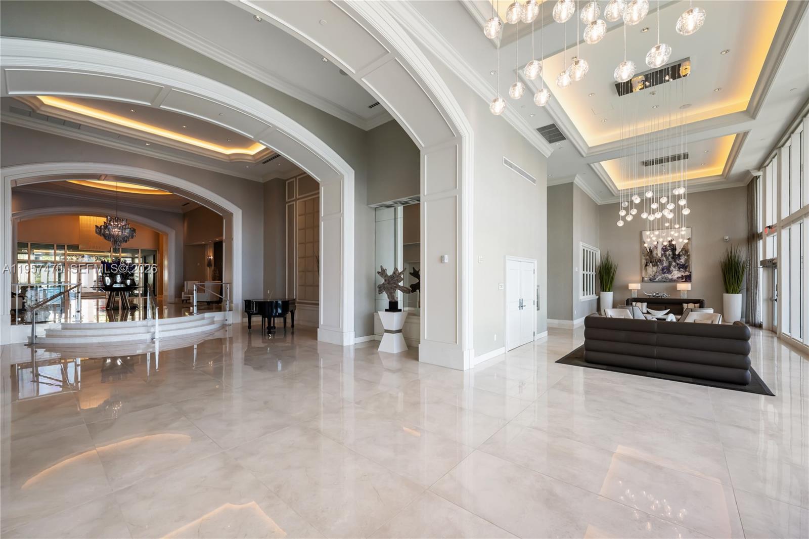 3201 NE 183rd St # 2906