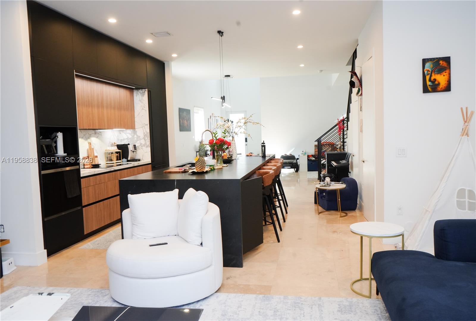 2836 W Trade Ave # 2836