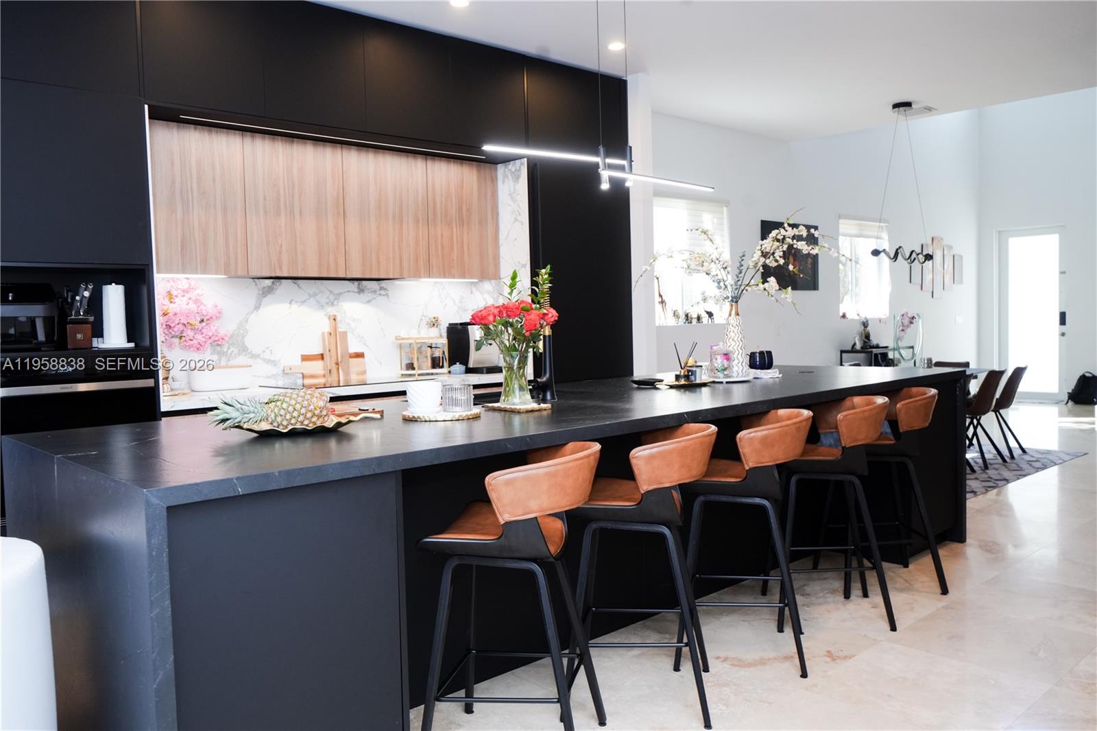 2836 W Trade Ave # 2836