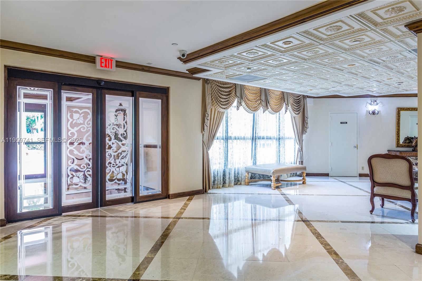 18181 NE 31st Ct # 2505