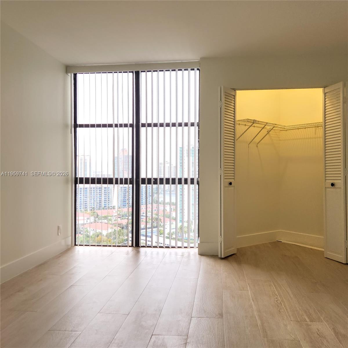 18181 NE 31st Ct # 2505