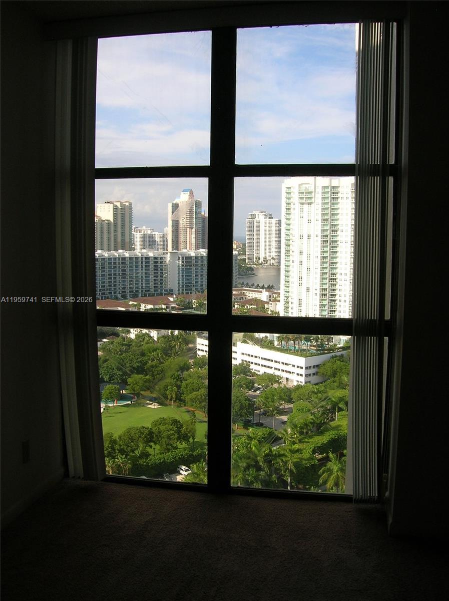 18181 NE 31st Ct # 2505