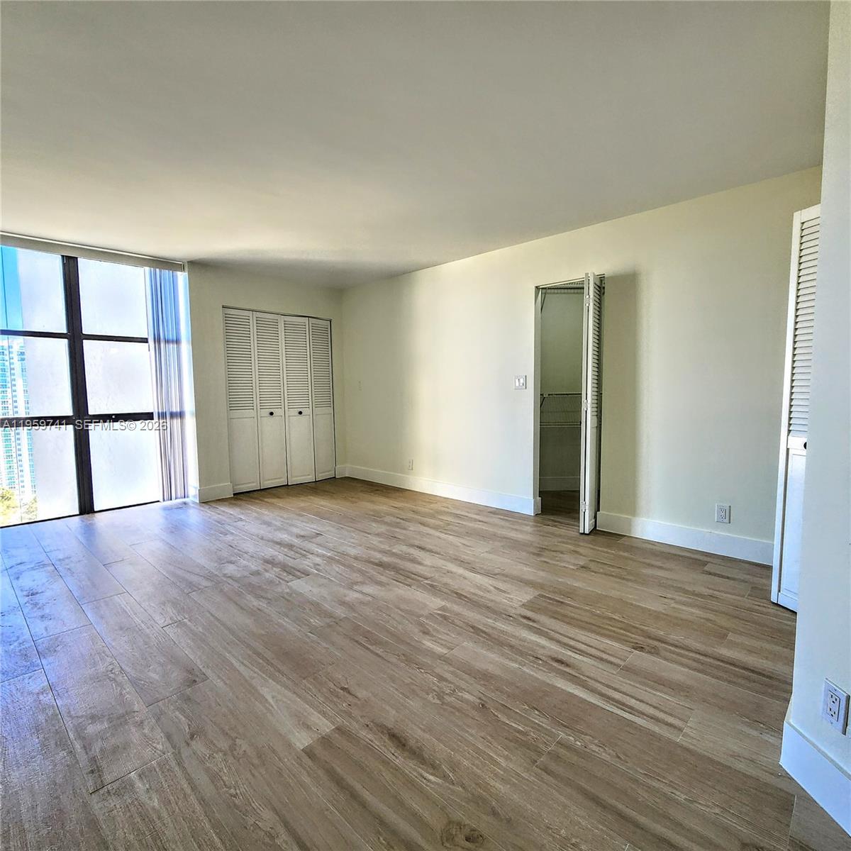 18181 NE 31st Ct # 2505