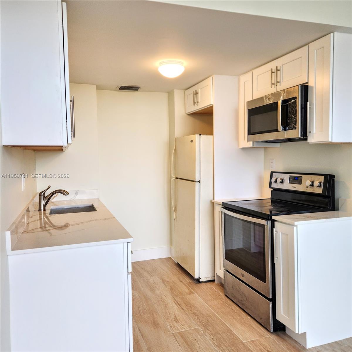 18181 NE 31st Ct # 2505