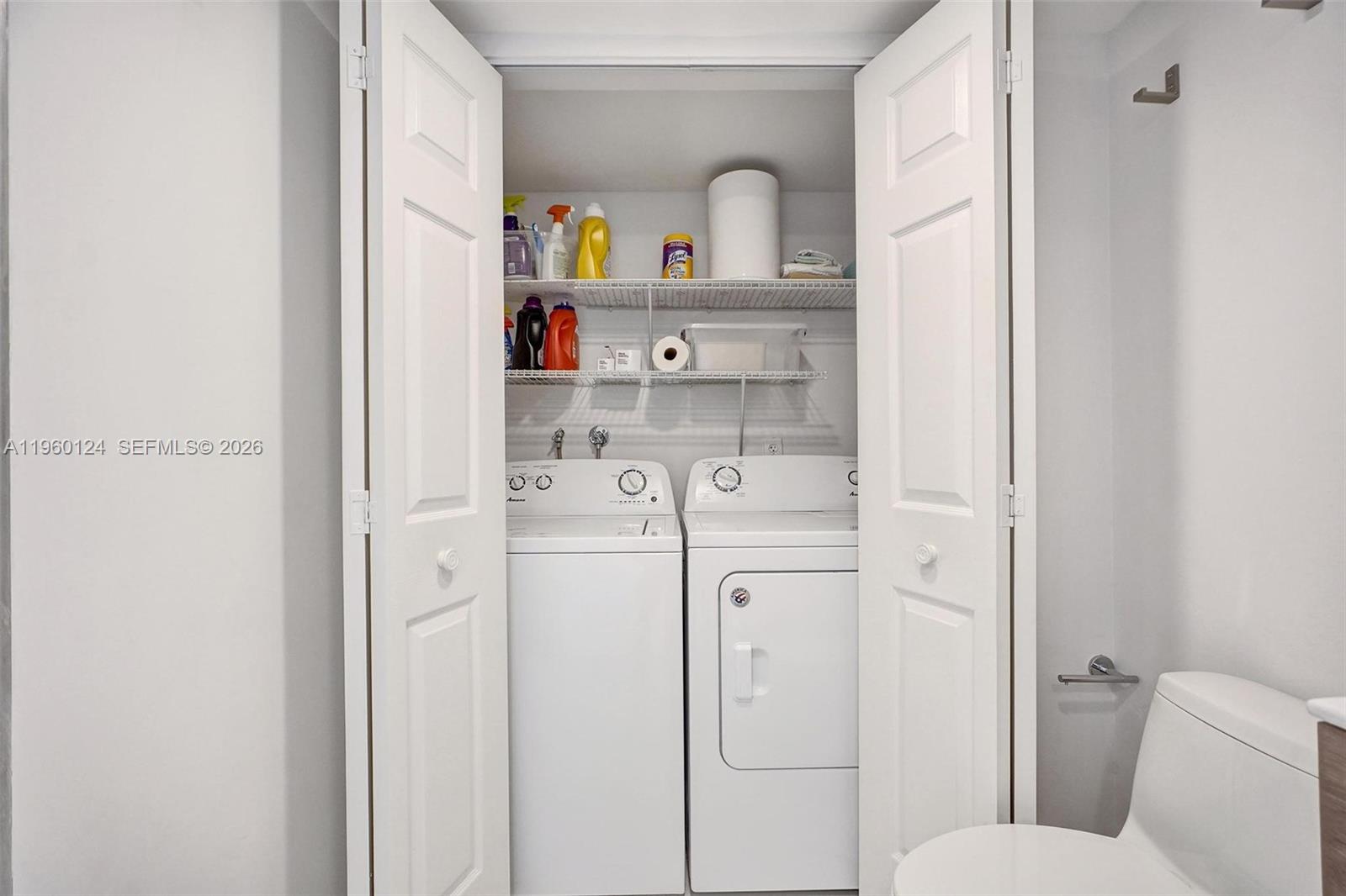 3500 Mystic Pointe Dr # 3206