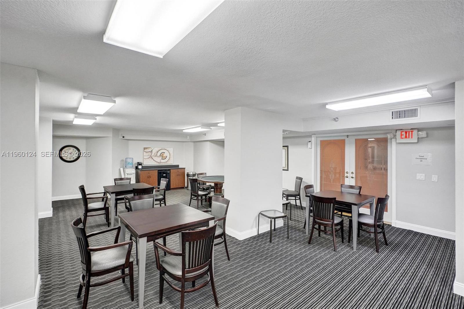 3500 Mystic Pointe Dr # 3206