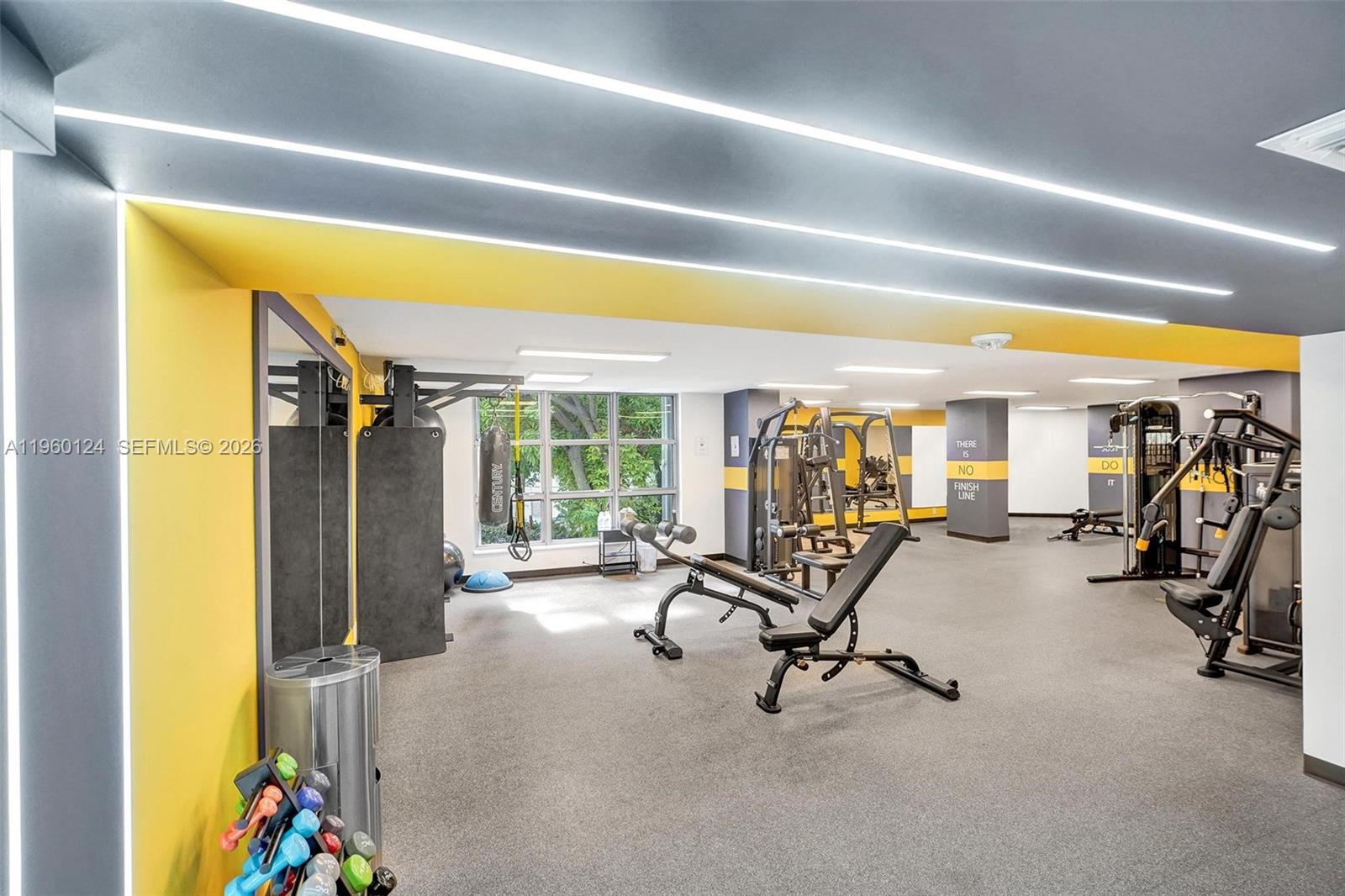 3500 Mystic Pointe Dr # 3206