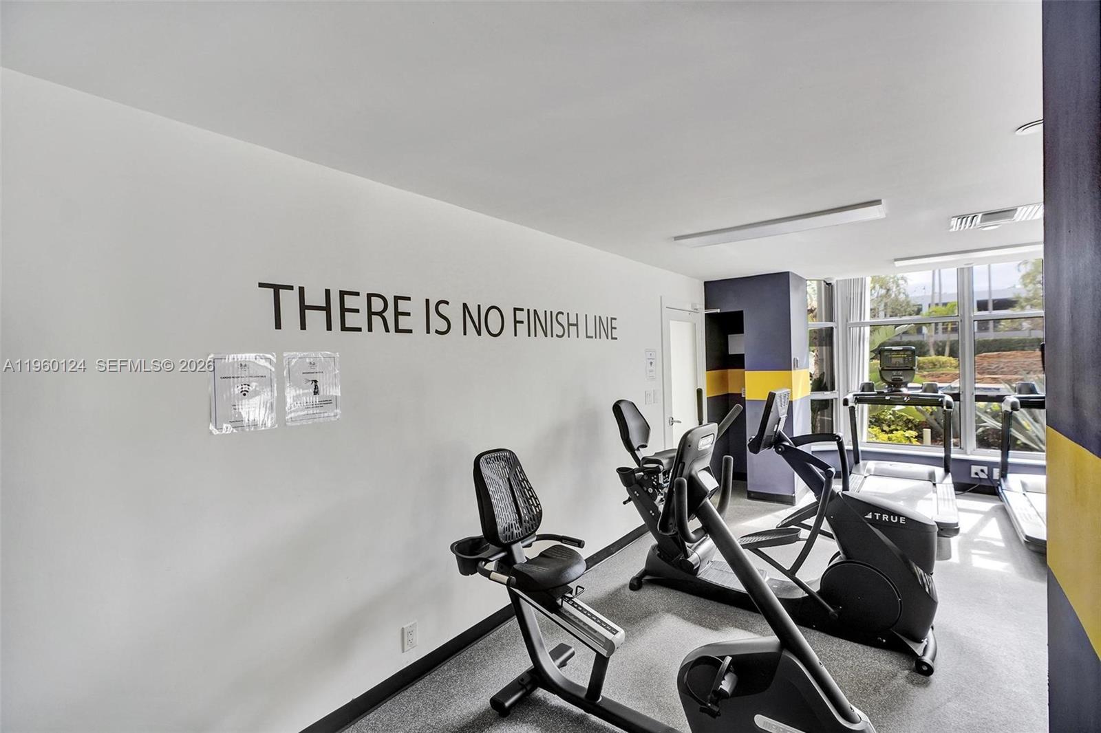 3500 Mystic Pointe Dr # 3206