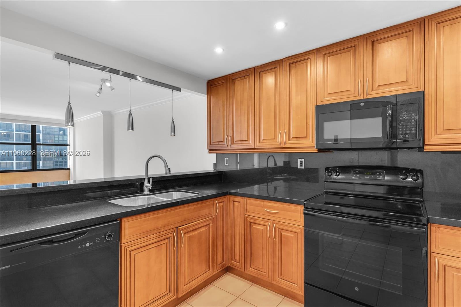 1901 Brickell Ave # B805