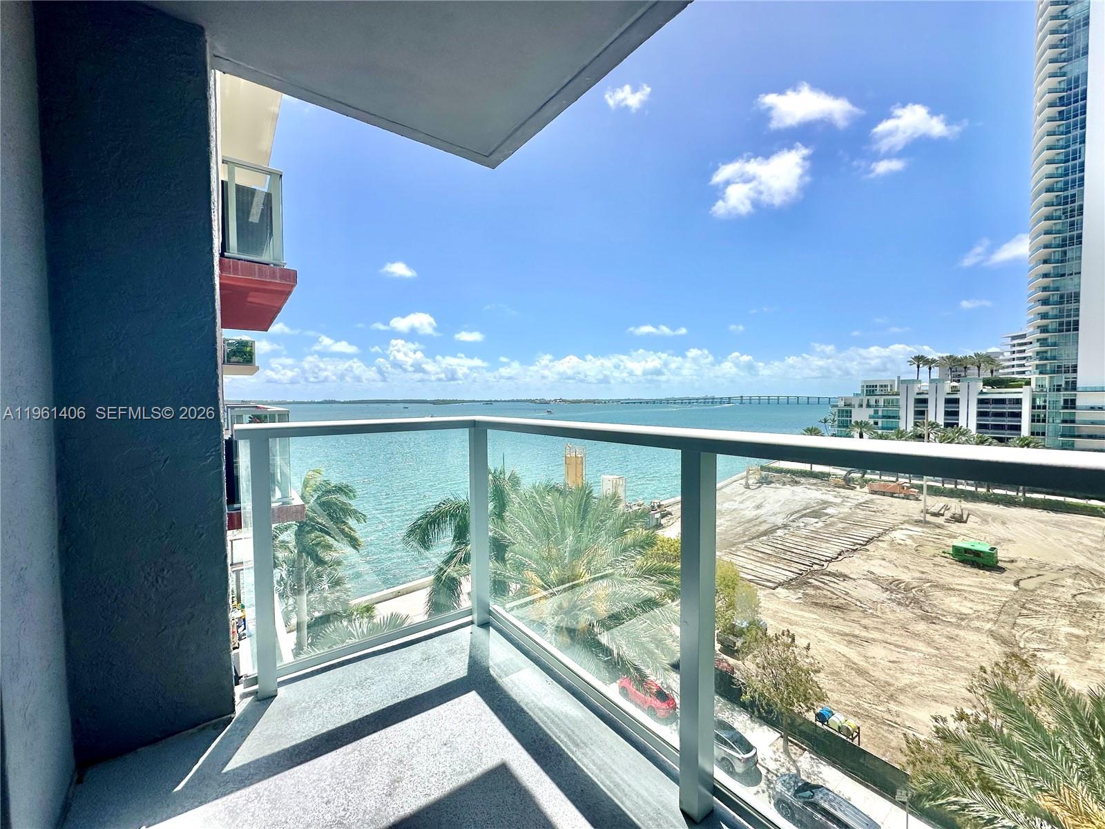 1155 Brickell Bay Dr # 607