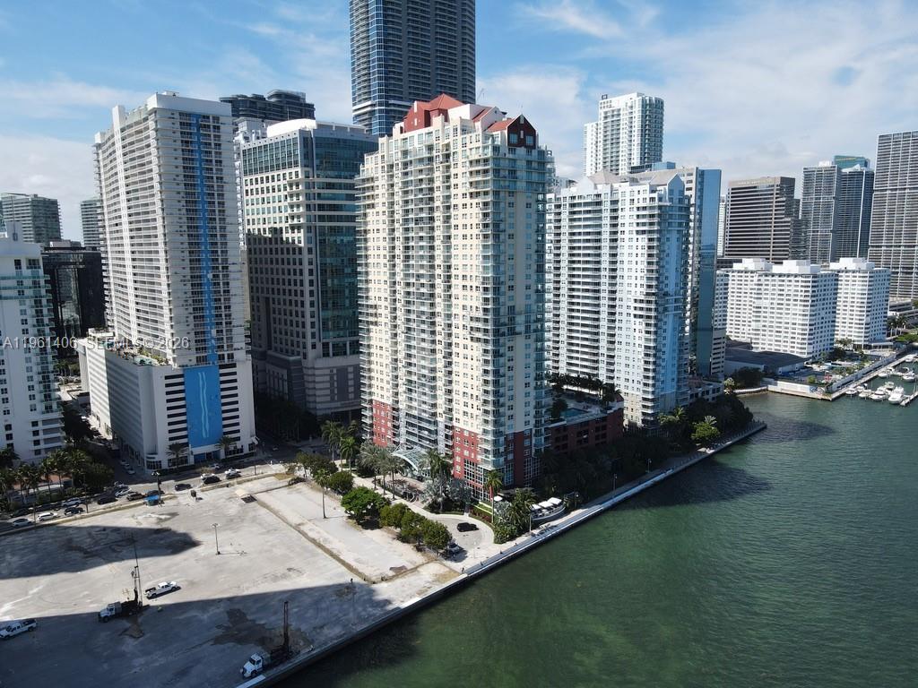 1155 Brickell Bay Dr # 607