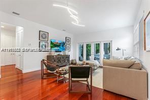 502 Loretto Ave # 30