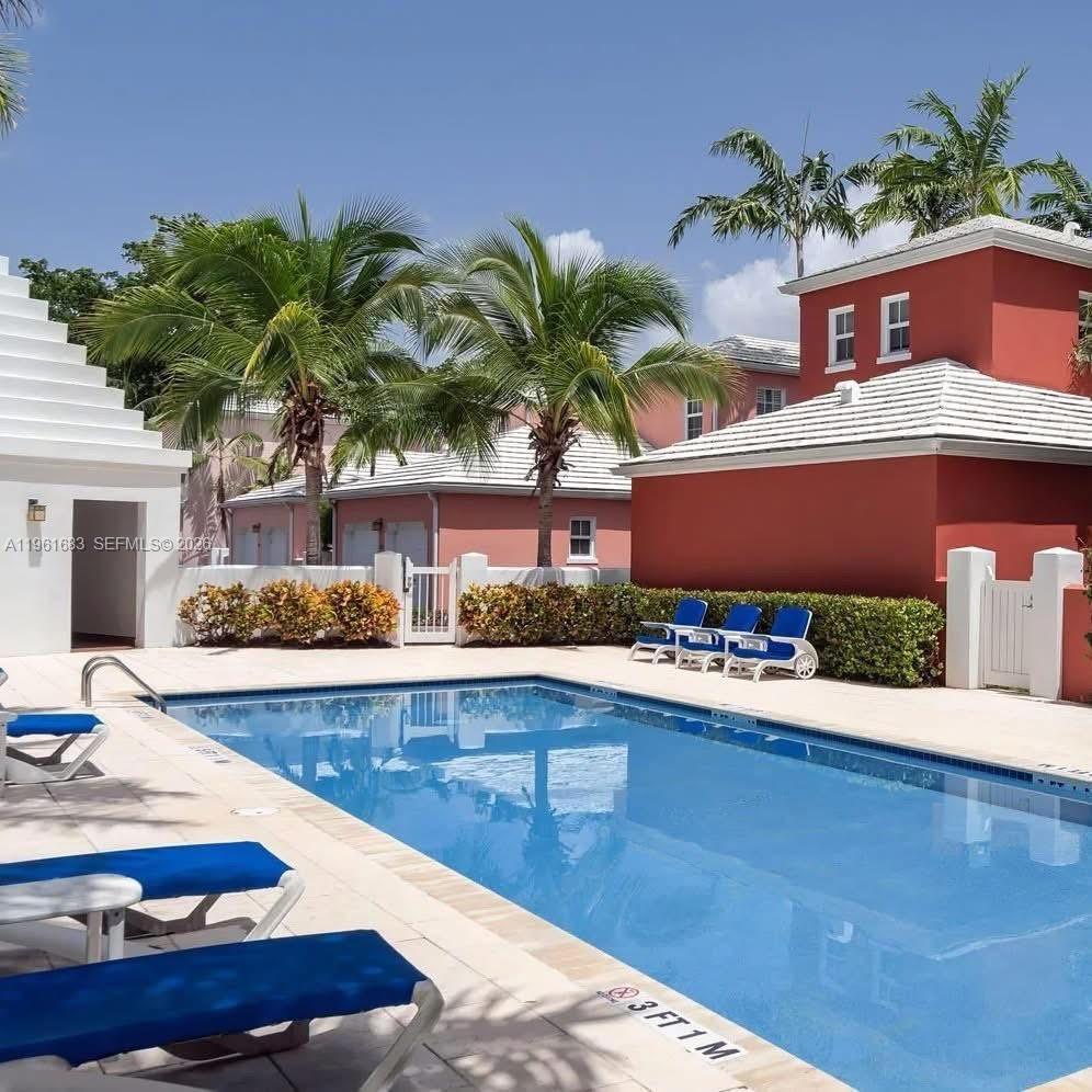 502 Loretto Ave # 30