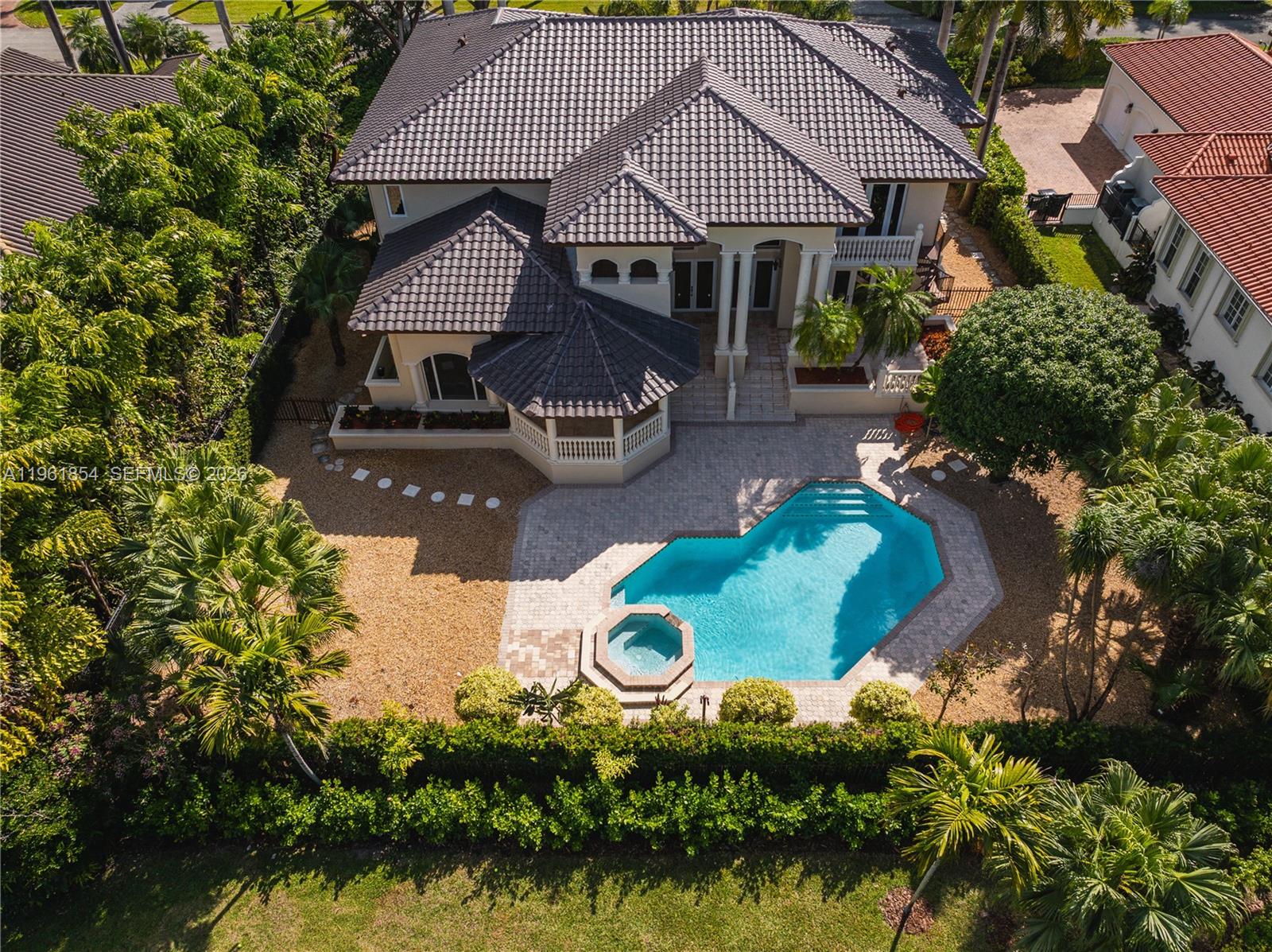 129 Gavilan Ave