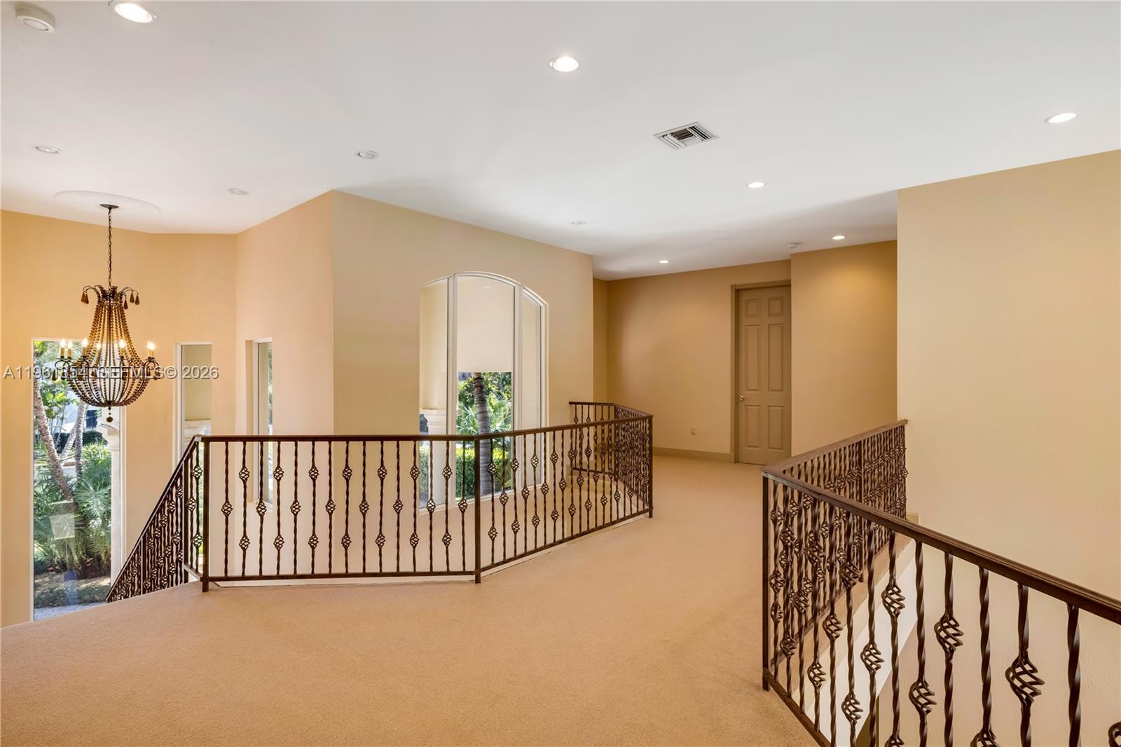129 Gavilan Ave