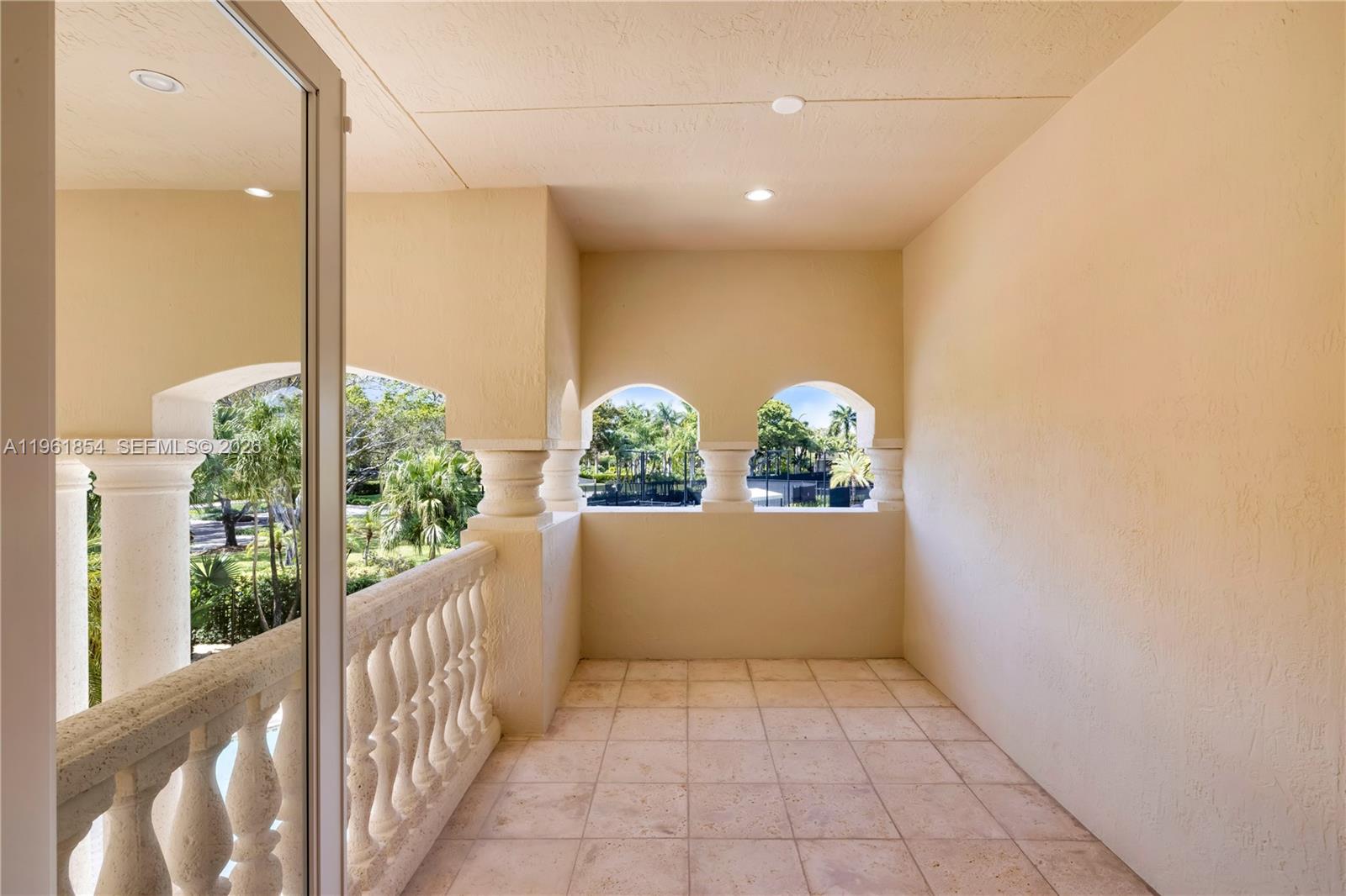 129 Gavilan Ave