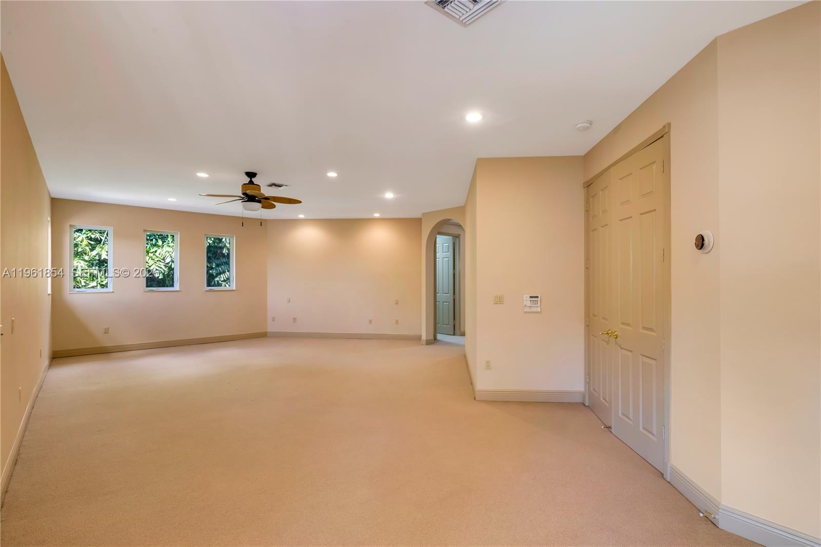 129 Gavilan Ave