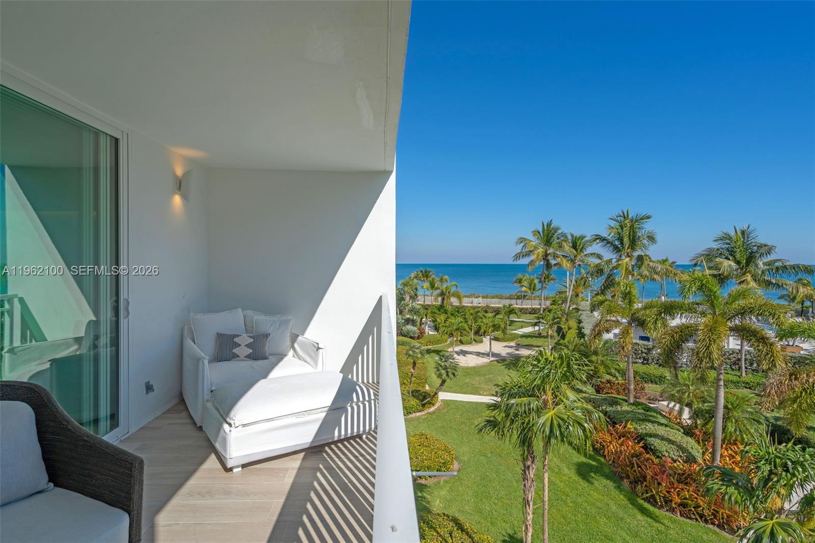 609 Ocean Dr # 4G