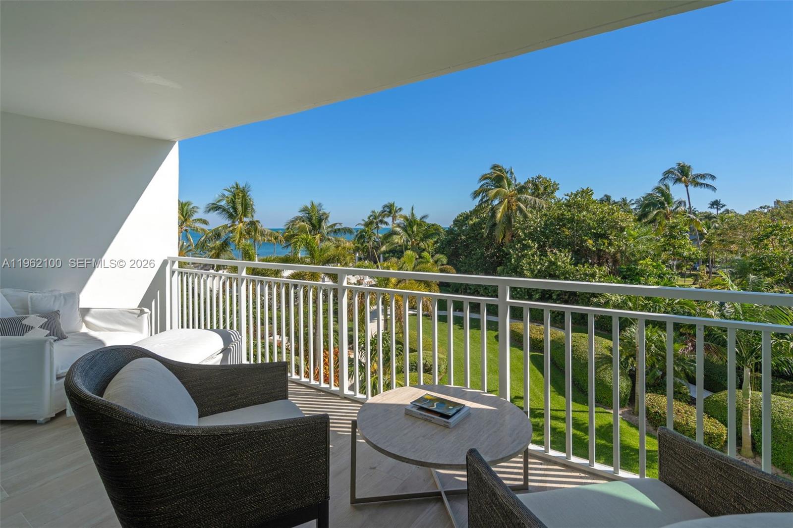 609 Ocean Dr # 4G