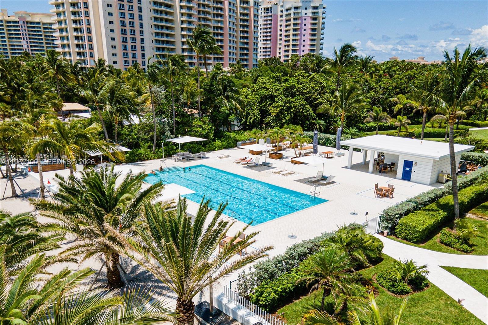 609 Ocean Dr # 4G
