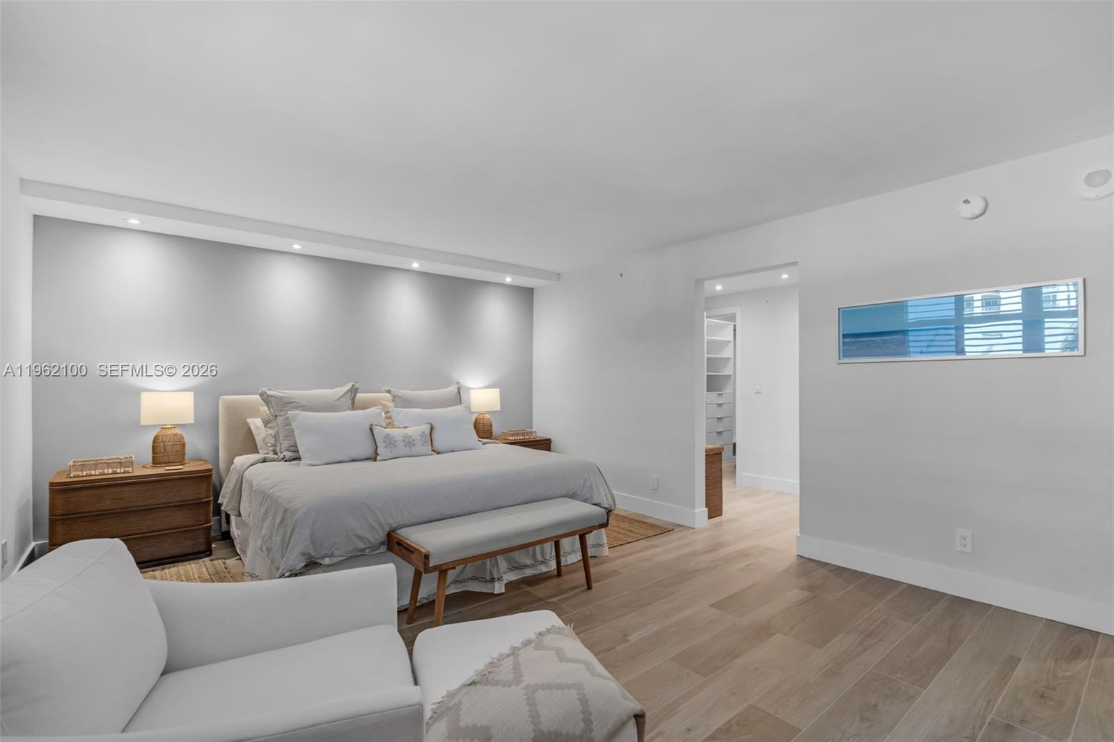609 Ocean Dr # 4G