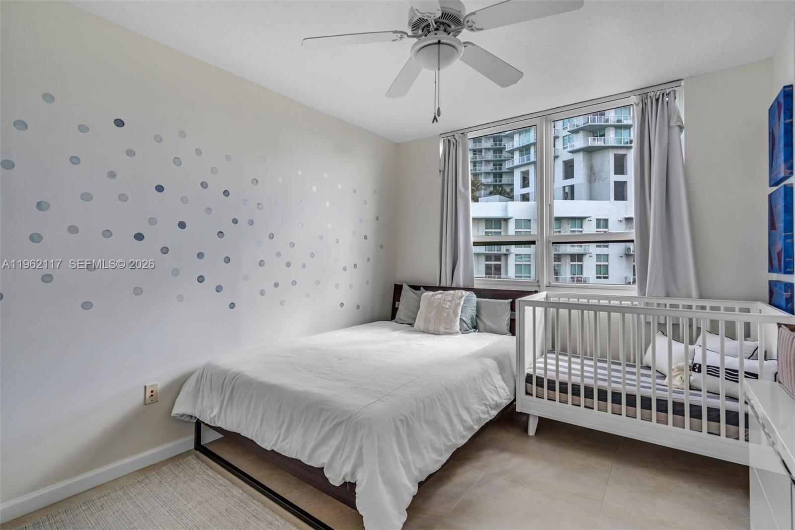 2000 N Bayshore Dr # 909