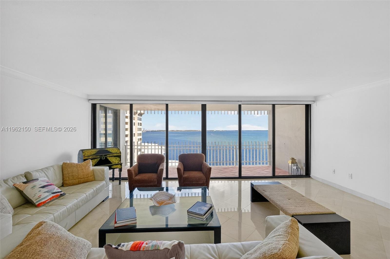 2 Grove Isle Dr # B1505