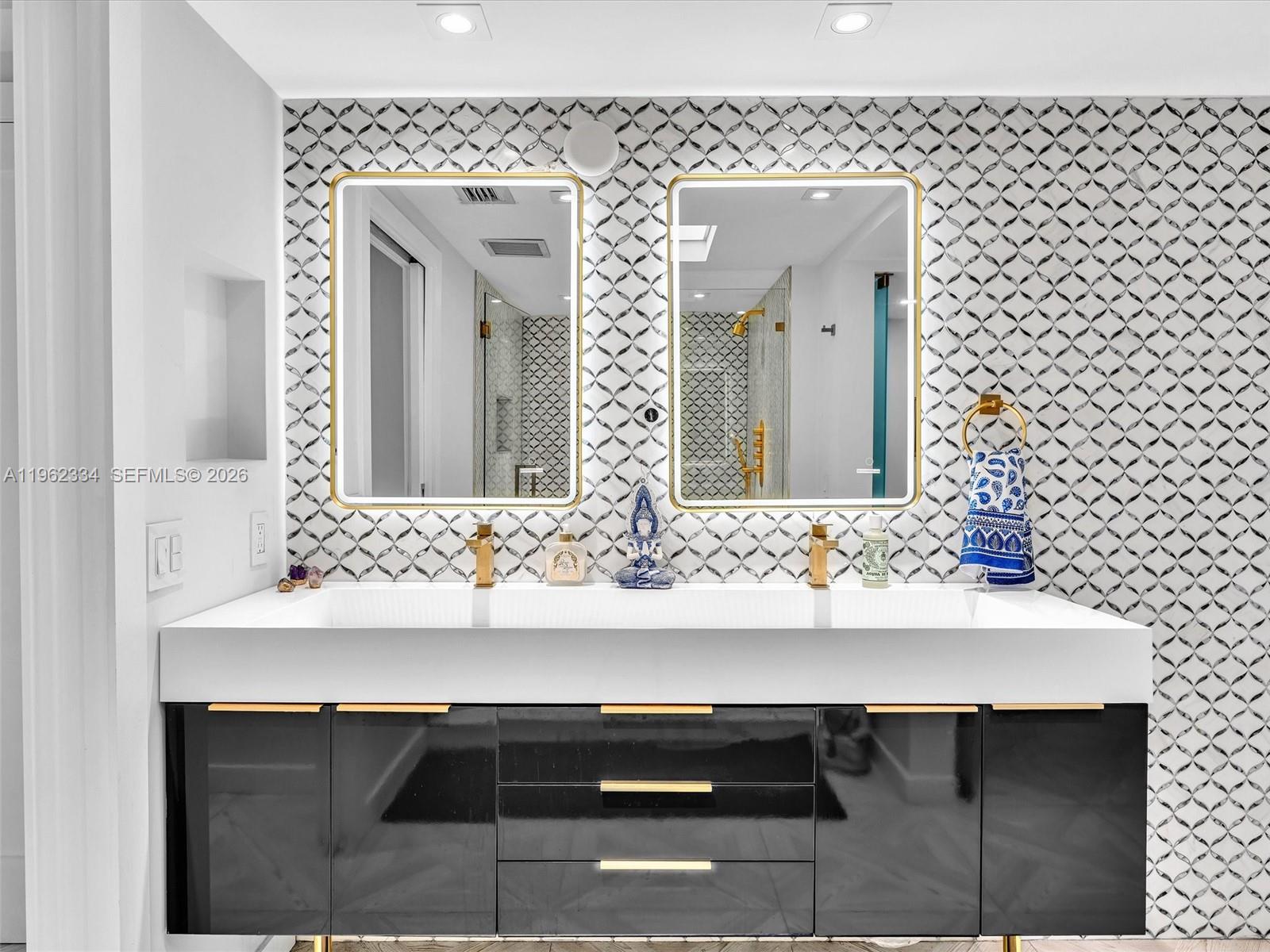 101 Crandon Blvd # 479