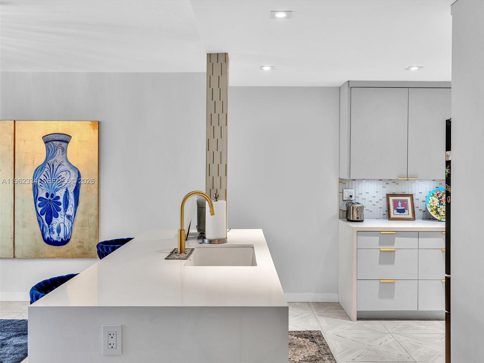 101 Crandon Blvd # 479