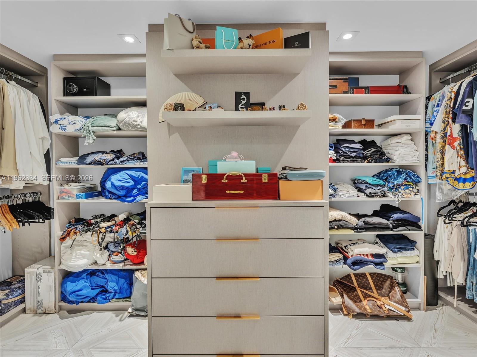 101 Crandon Blvd # 479