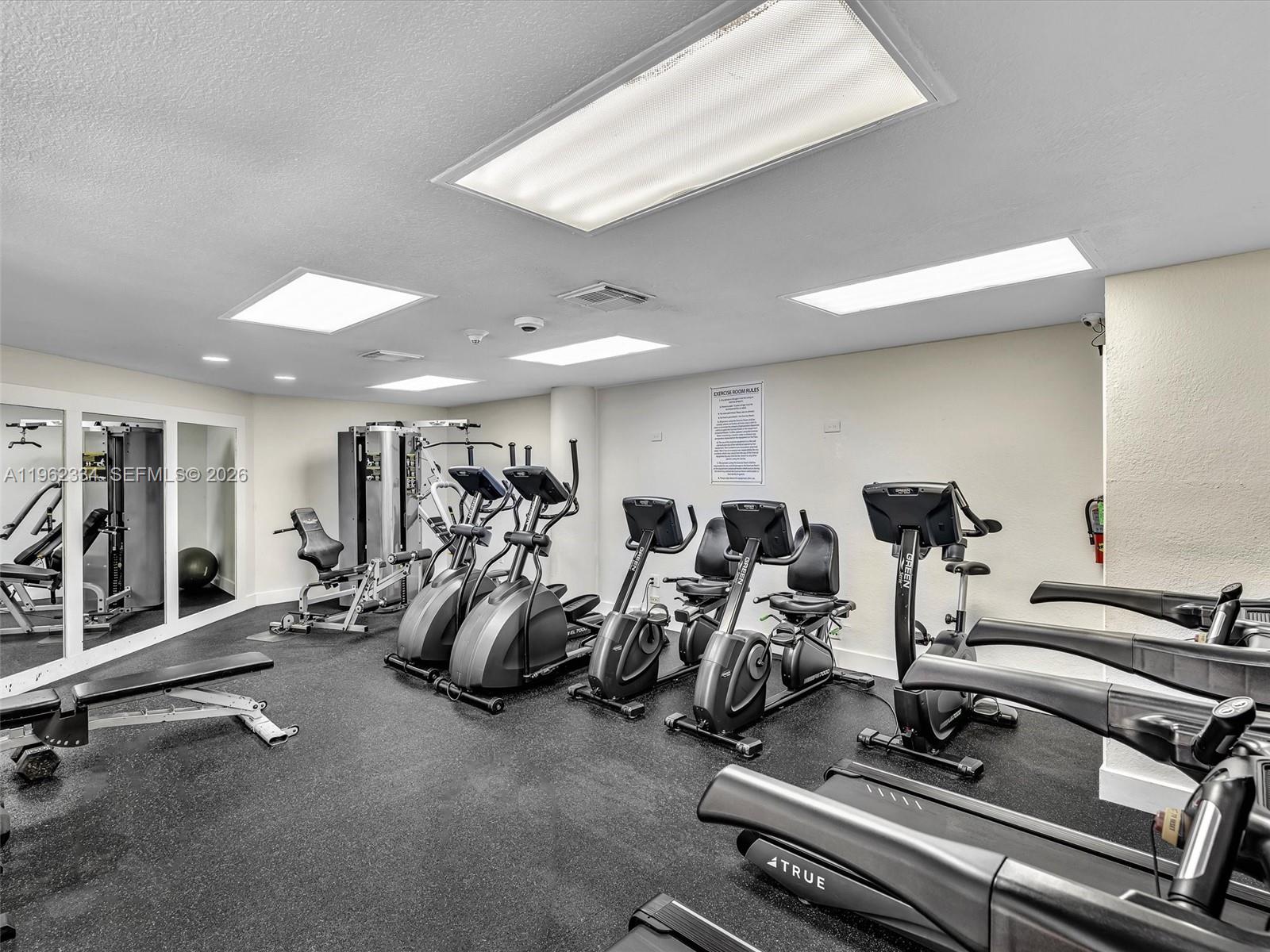 101 Crandon Blvd # 479