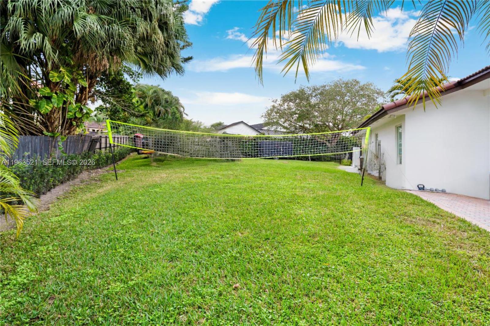 16315 SW 88th Ct