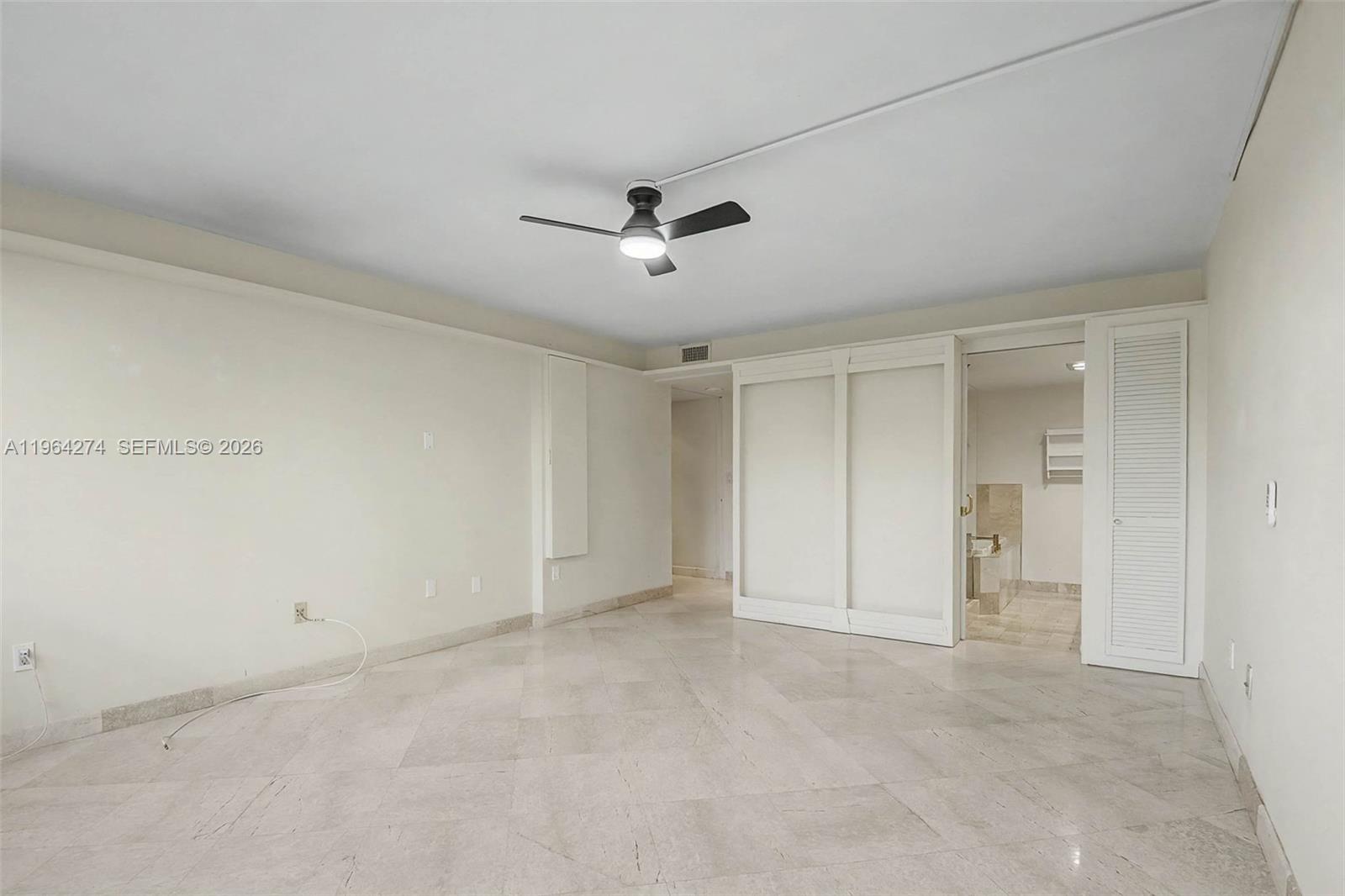 3 Grove Isle Dr # C208