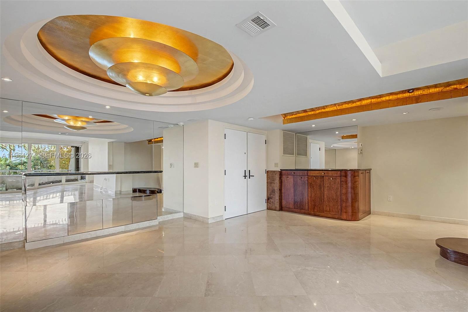 3 Grove Isle Dr # C208