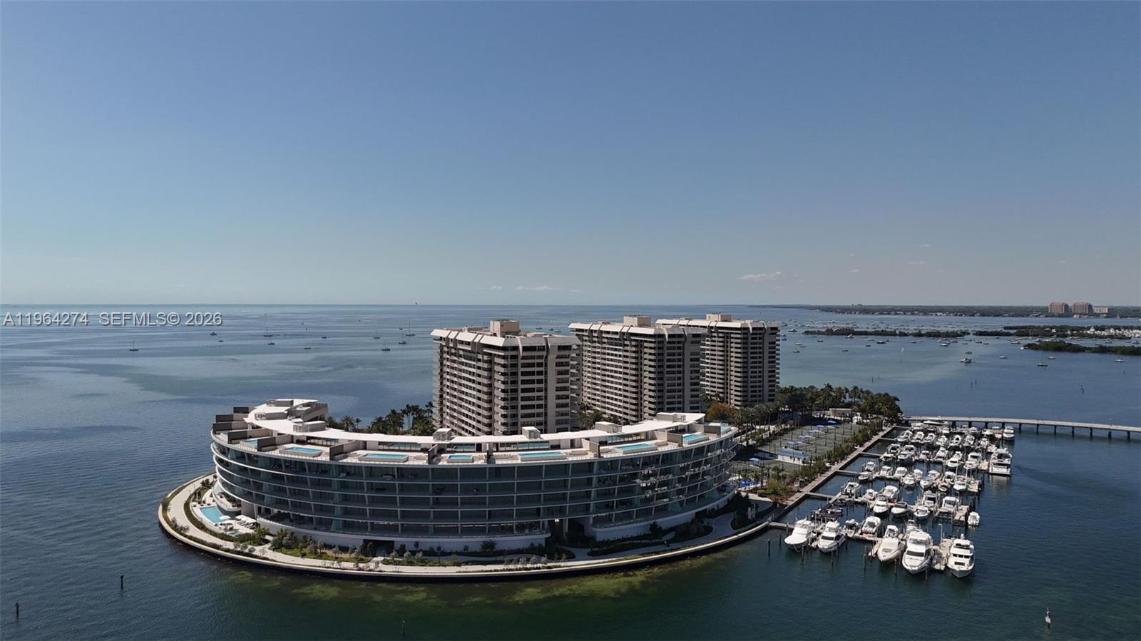 3 Grove Isle Dr # C208