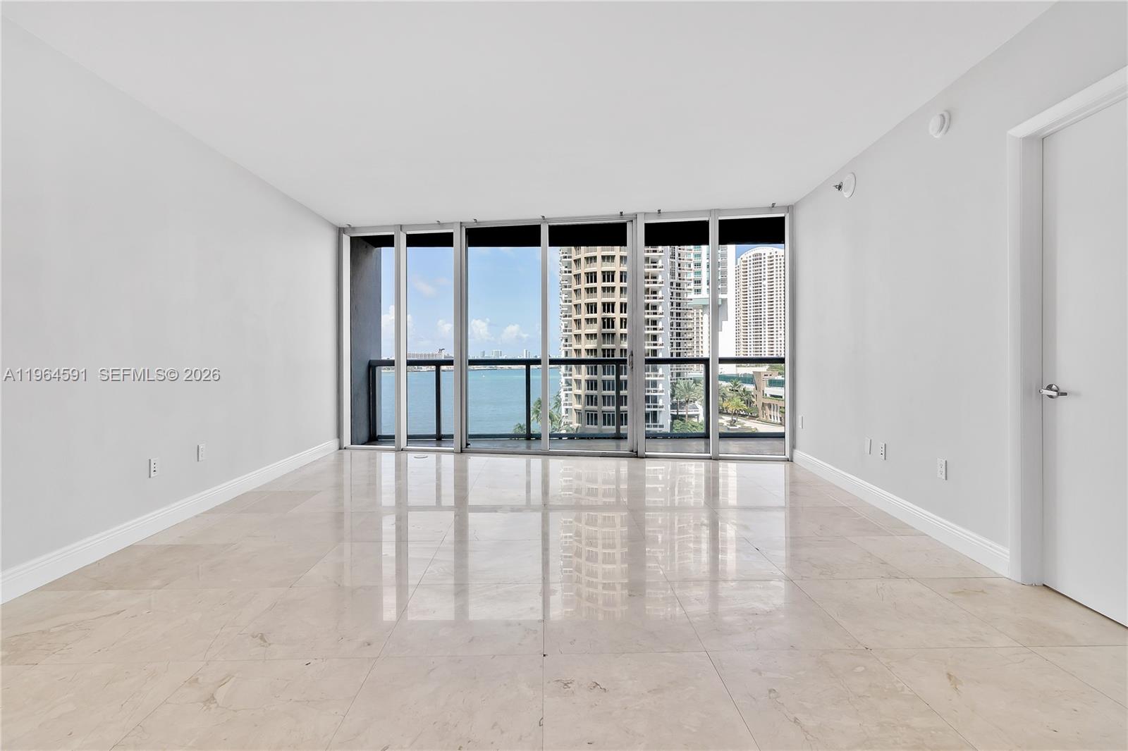 465 Brickell Ave # 917