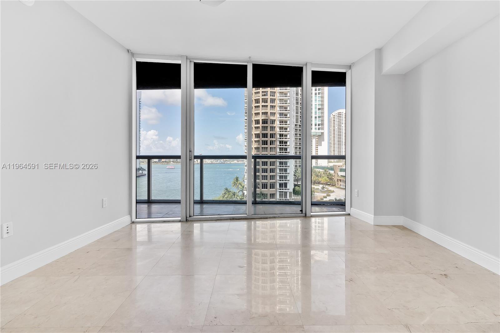 465 Brickell Ave # 917