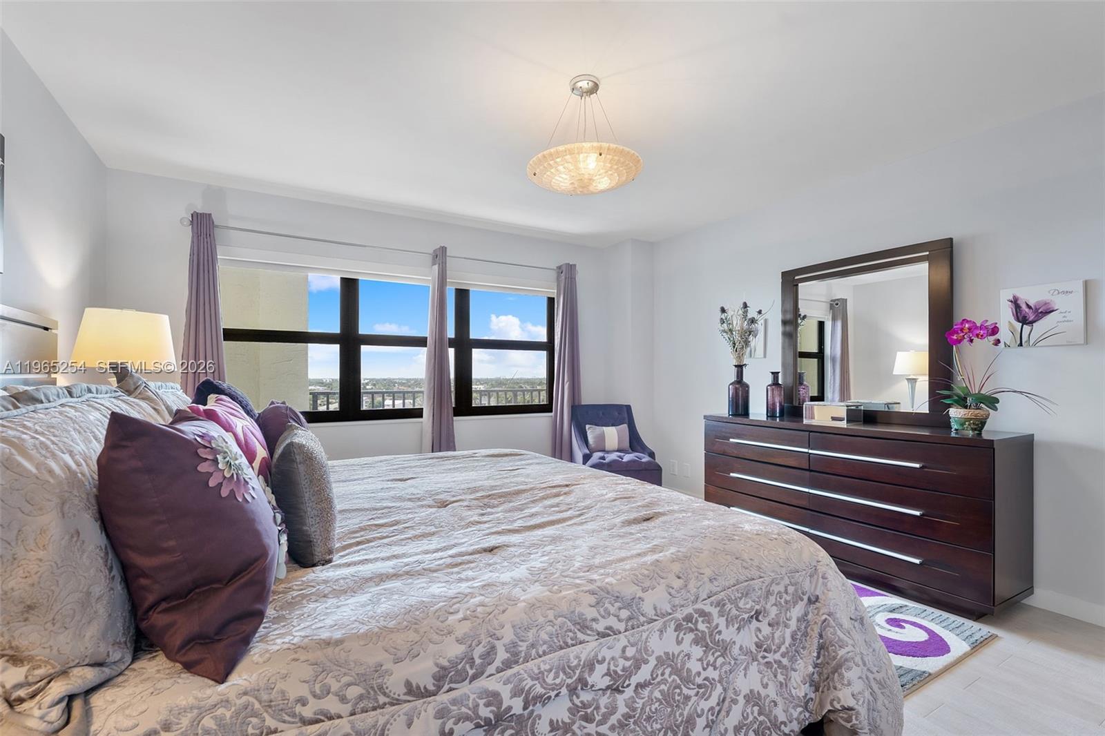 5100 N Ocean Blvd # 916