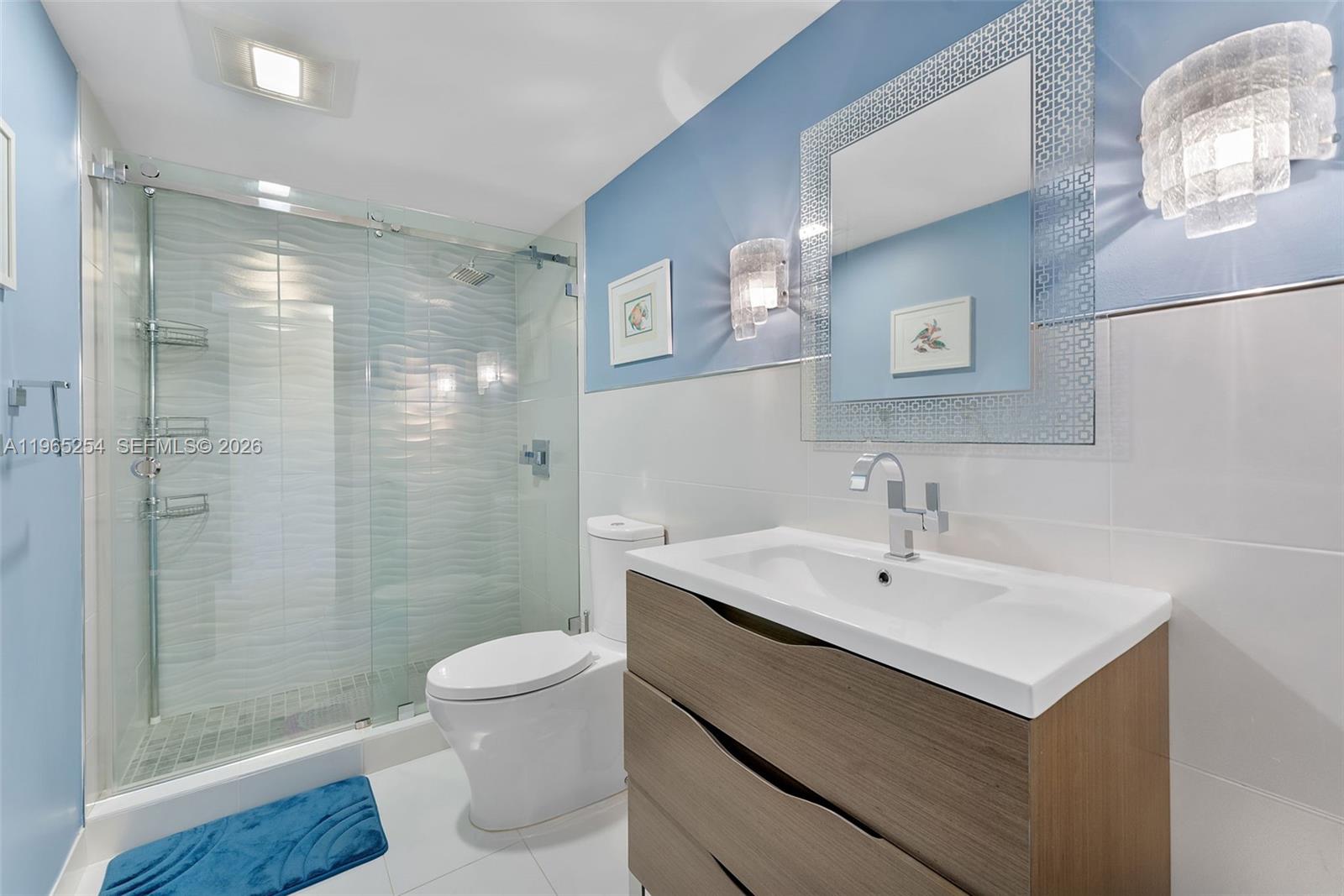 5100 N Ocean Blvd # 916